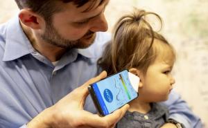 智能手机应用程序可以听到儿童的耳朵感染