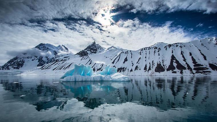 在虚拟现实中的北极的360度场景可以帮助缓解......