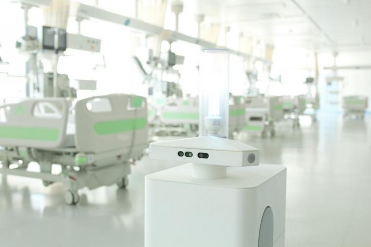医院空间中的消毒机器人