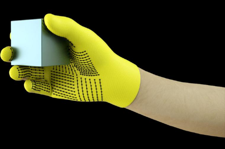 麻省理工学院的研究人员已经开发出一种低成本、传感器包装的手套，可以捕捉。。。