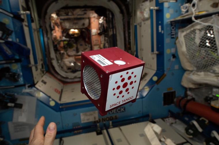 太空船上探戈CubeLab国际水疗ce Station ISS.