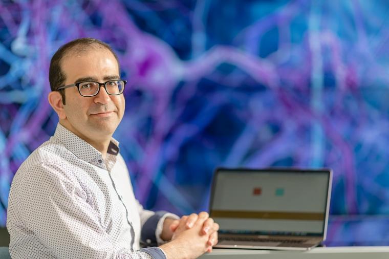 CSIROS Data61的Amir Dezfouli博士神经科学家和机器学习专家。
